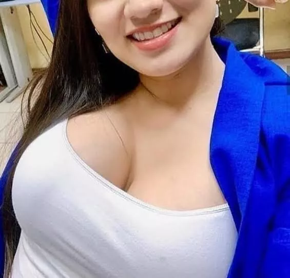 Hot girl with big boobs posted by shivi4007