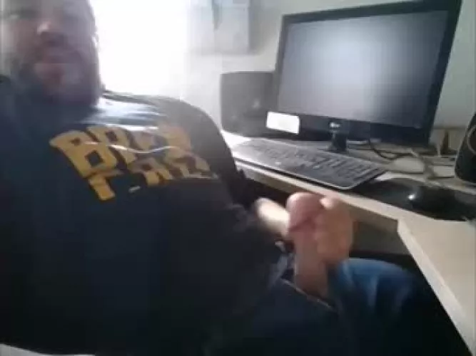 hot guy caught stroking in a office at a mechanic shop by bear_8930