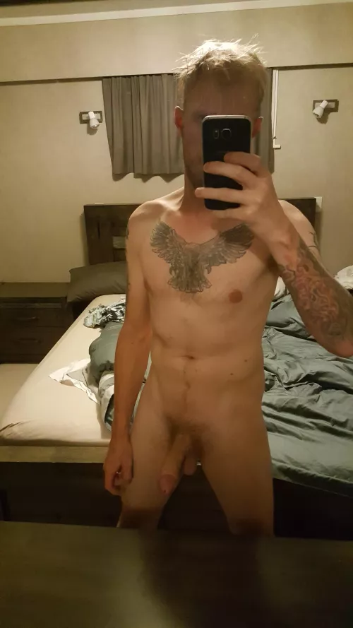 Hot guy with tattoos?? by -enigma--