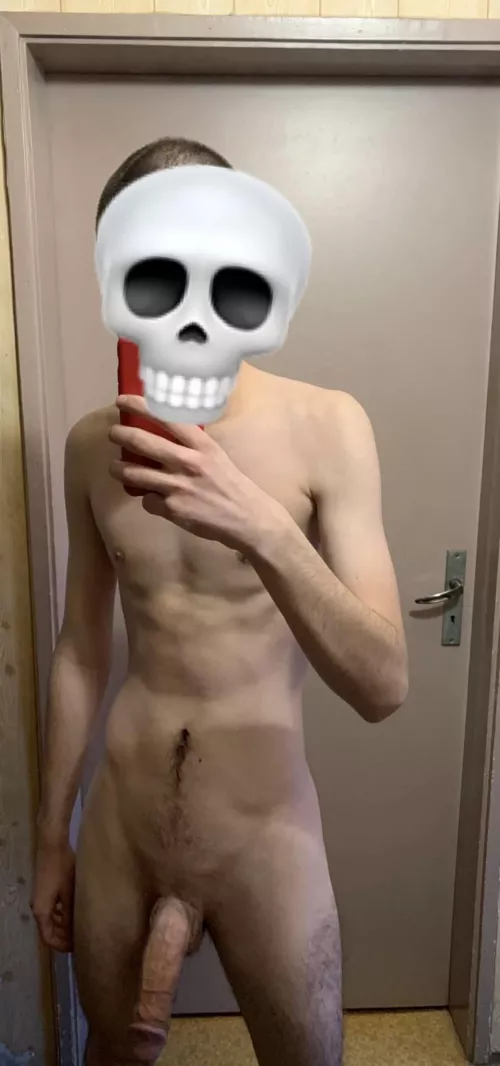 Hot or not ? [23] M by Snoo14353