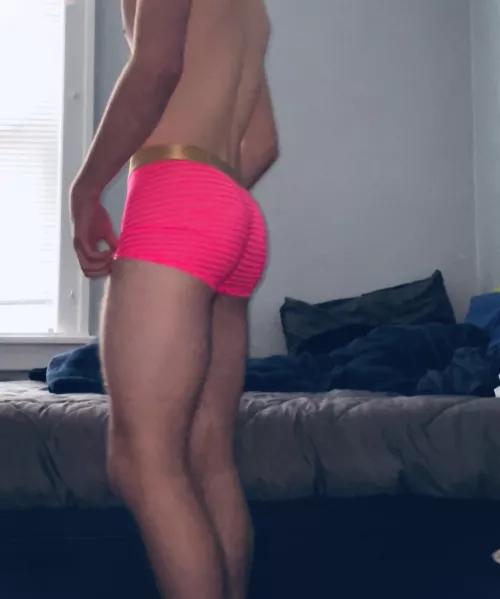 hot pink & see through by jessigreene