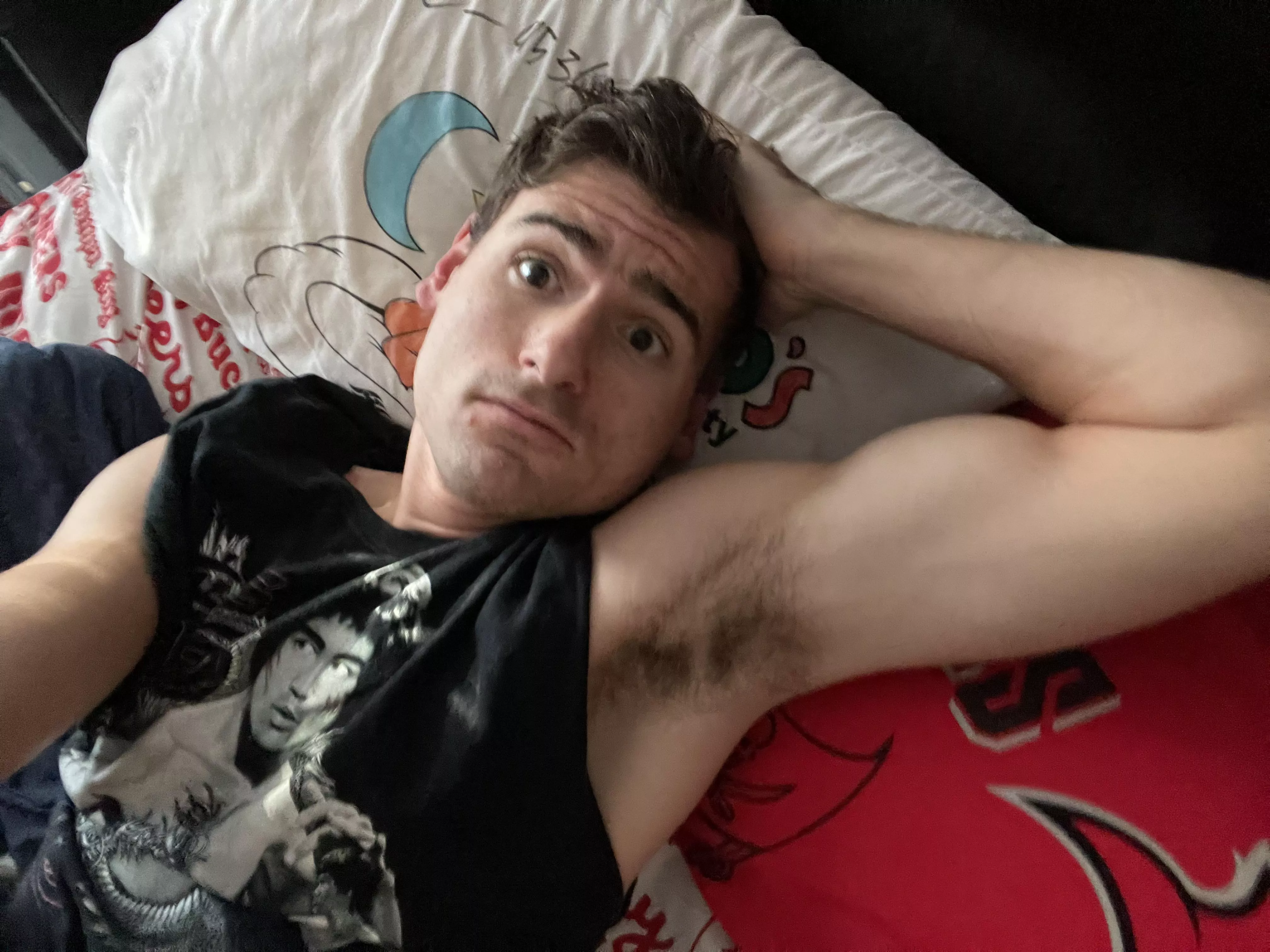 Hot pit here… posted by Eatme735