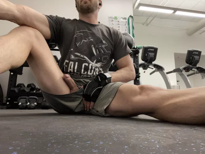 Hot sweaty gym cock by mypornusername123