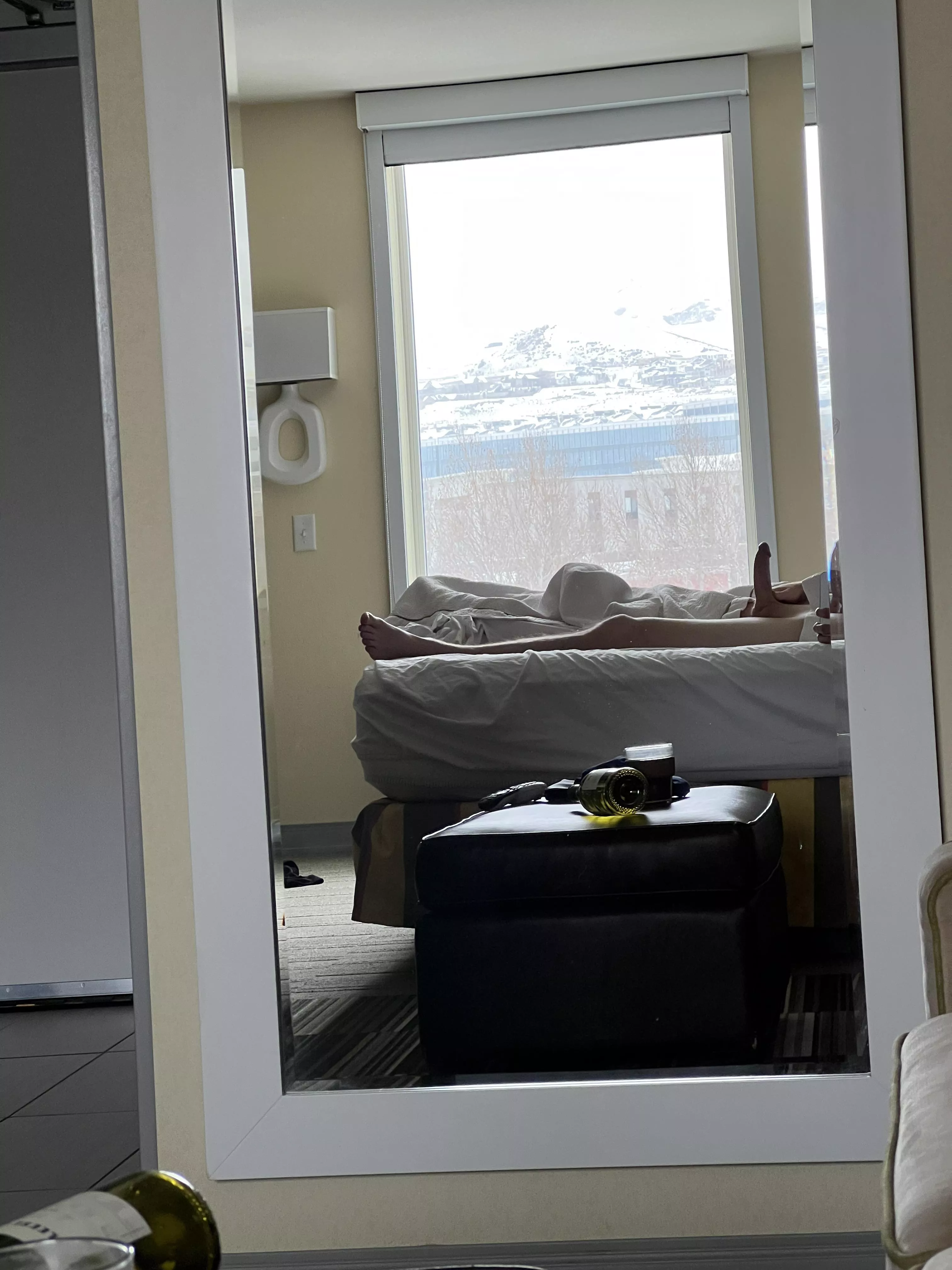 Hotel mirror and view posted by Wulaj