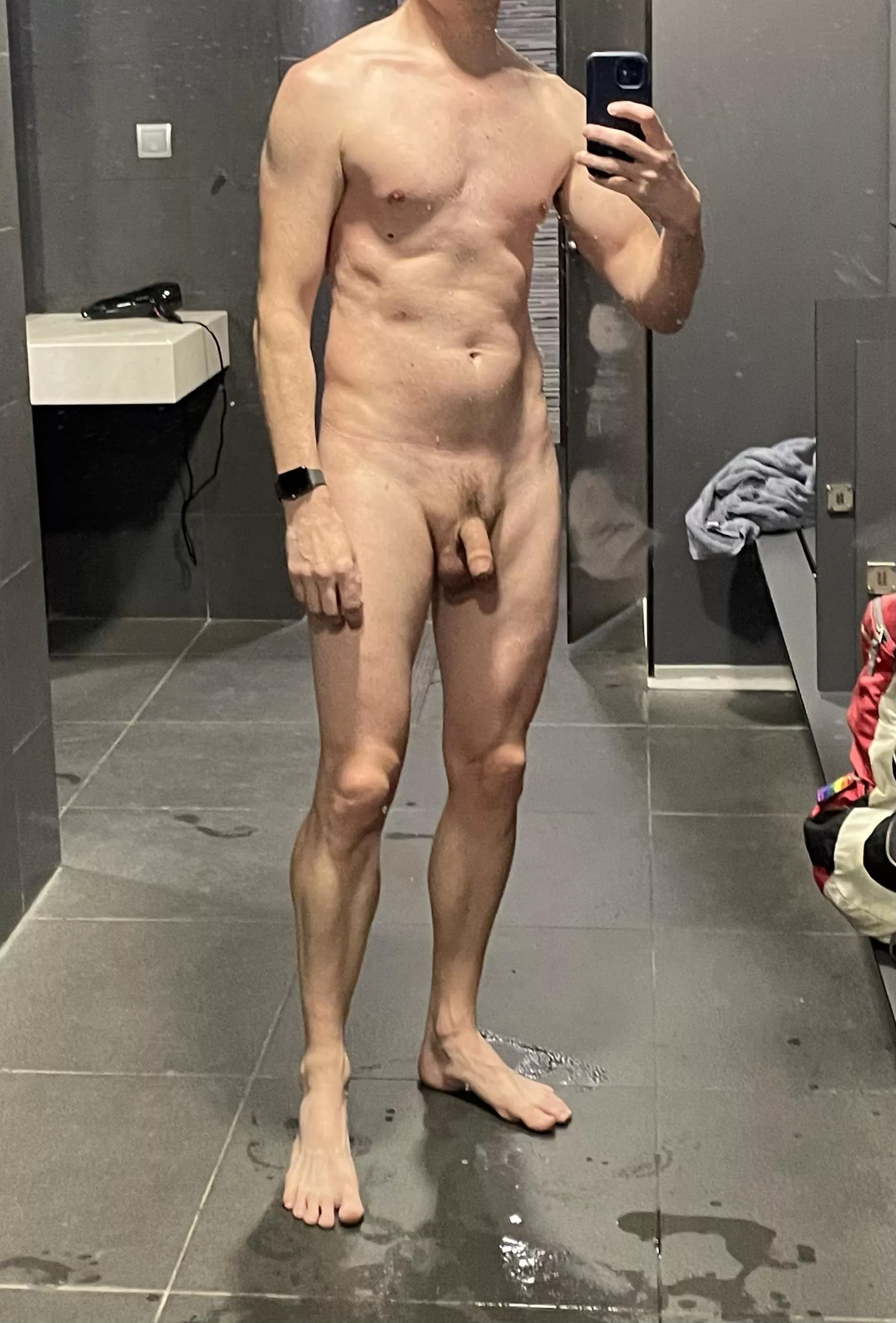 Hotel pool changing room posted by lycyou