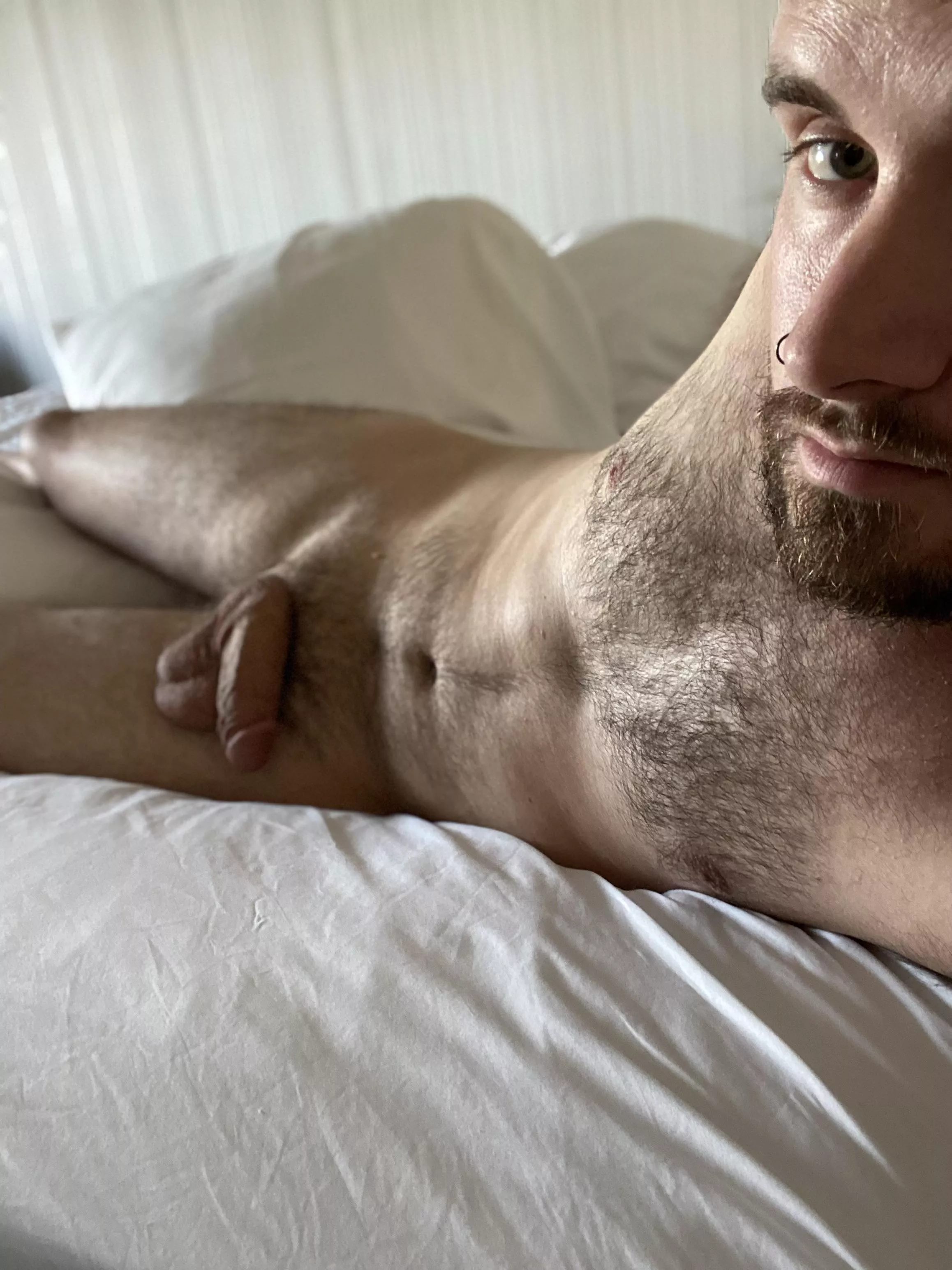 Hotel relaxing posted by GarthBrooksLeftLeg