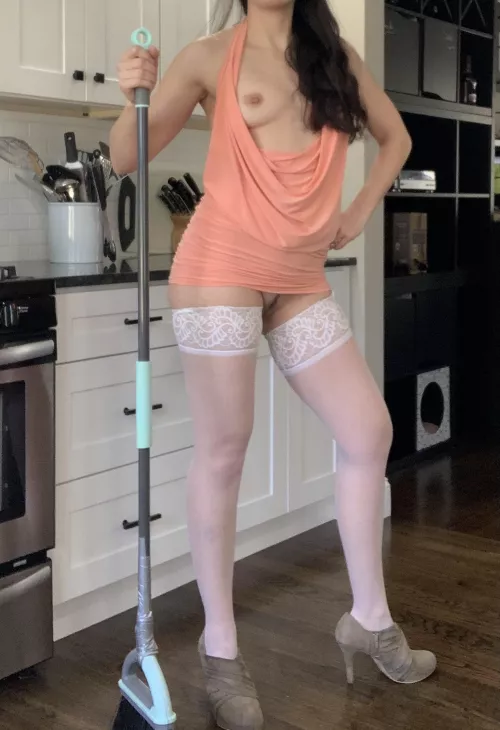 House is clean…now where should I serve your dinner? (40yr old mom) (F) by SarahAnneSweetie