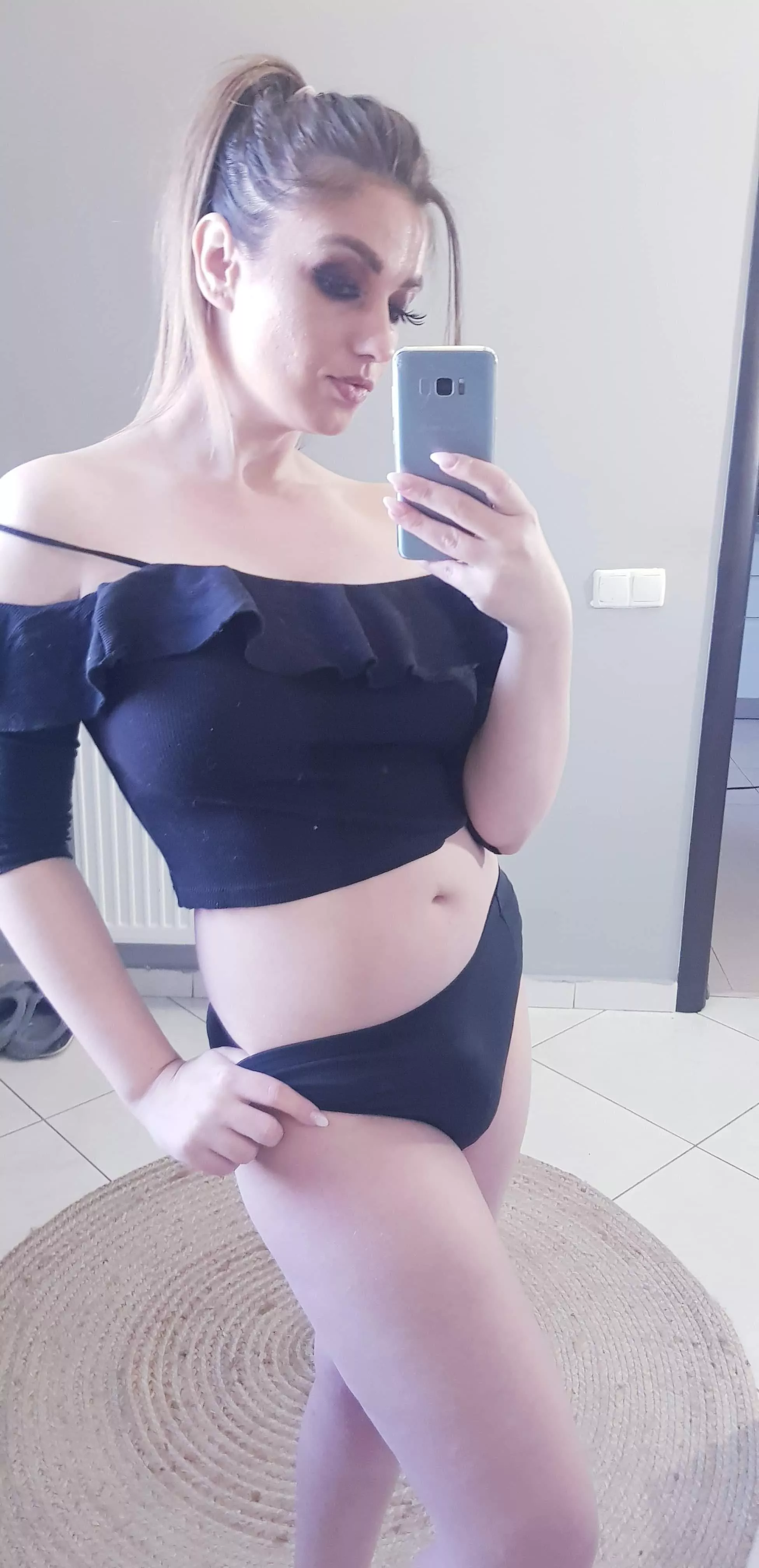 How about a tonsils check? posted by RebeccaWhiteTS