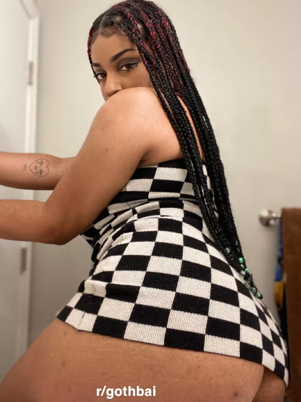 how about you pull my dress up for a little quickie? posted by gothbai