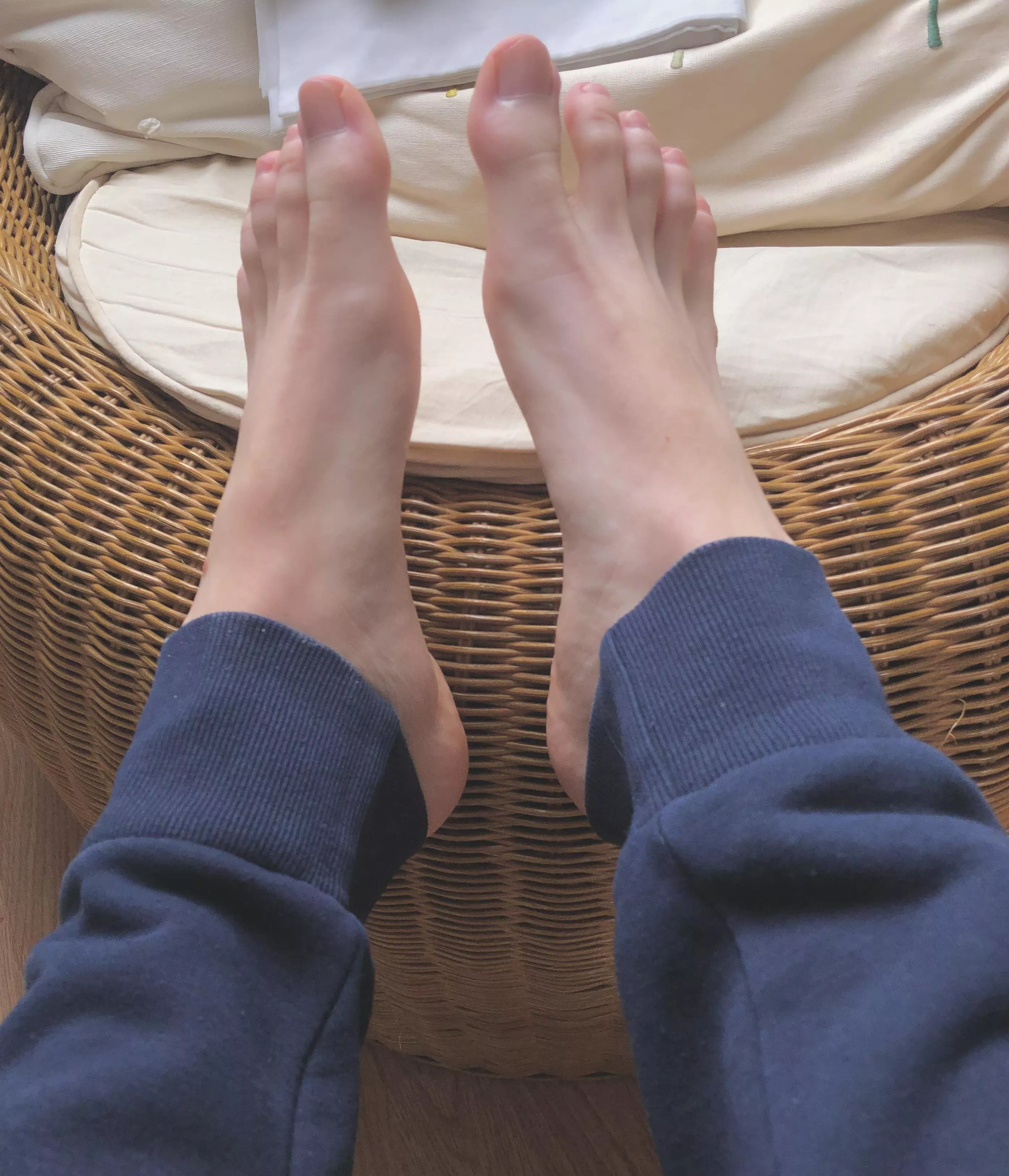 How are they? 😊 posted by newboi_98