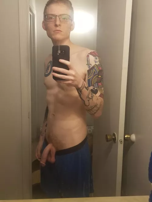 How are y'all doing this rainy Saturday? by _Anduril4_