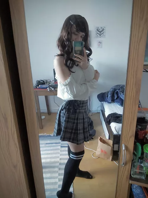 How are you doing? 🖤🤍 by Tom3skkk