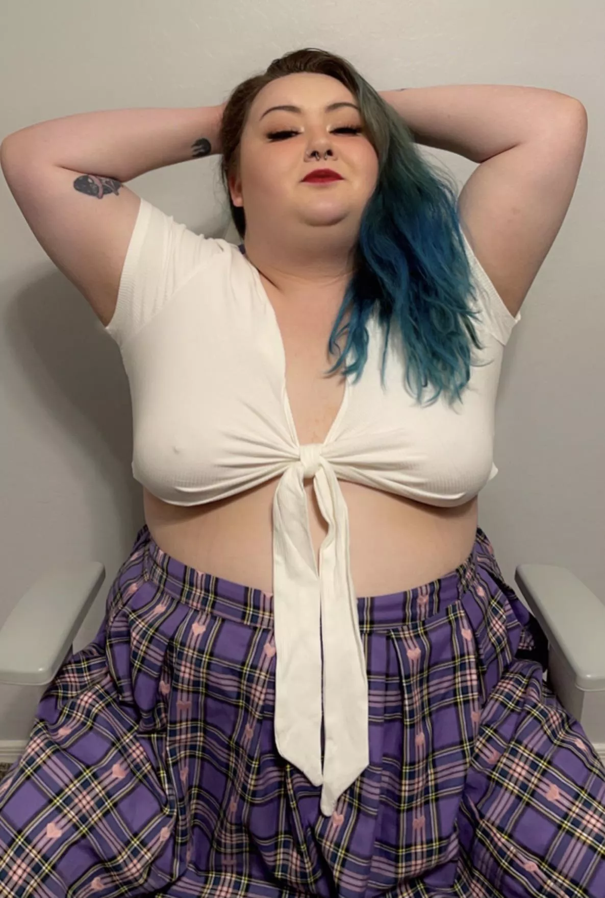 How are you tonight, daddy? 🖤 posted by x_novareign_x