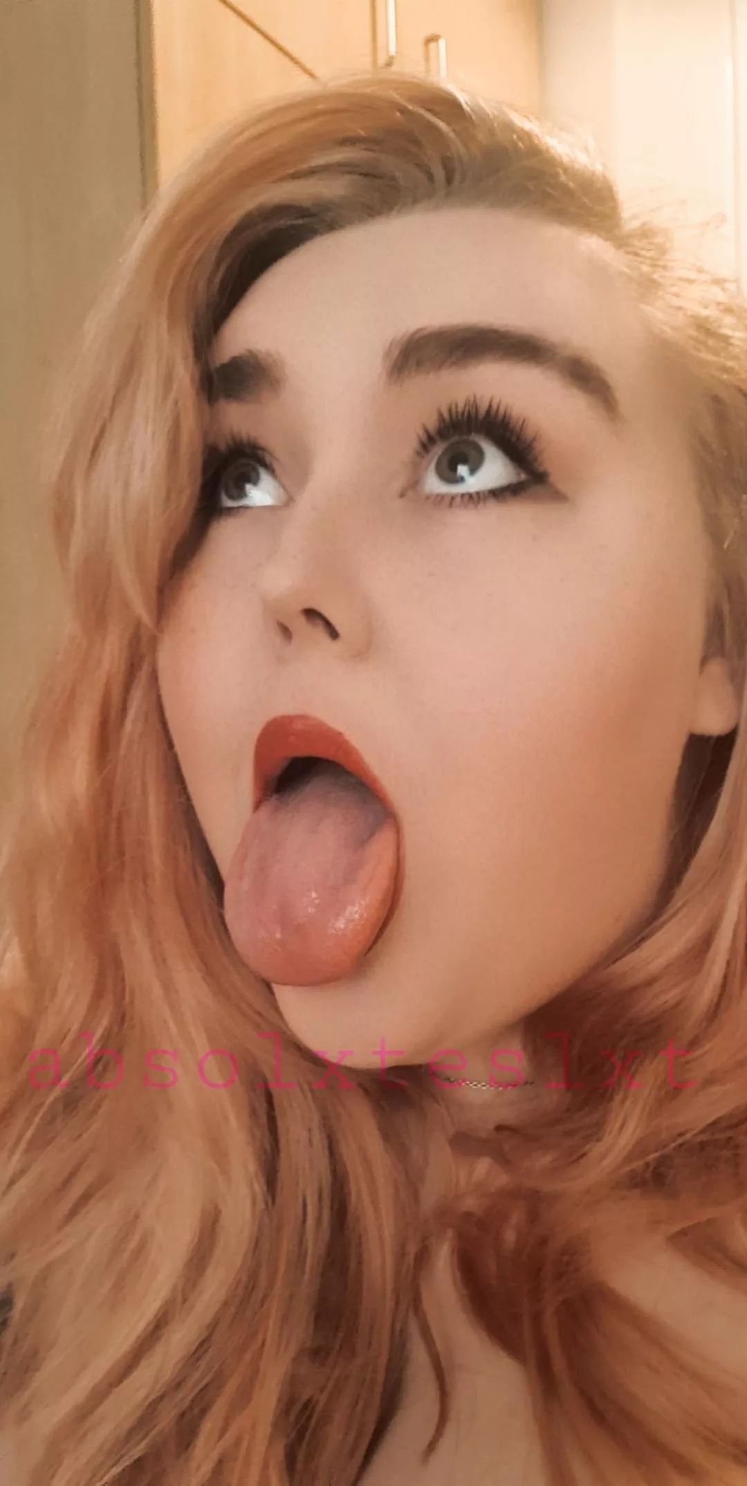 How are you using my mouth? [OC] posted by absolxteslxt