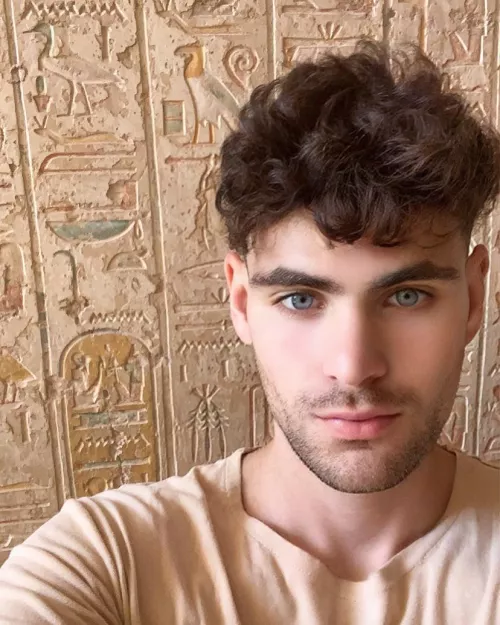 How do I look? 28 FL by MiamiBWC