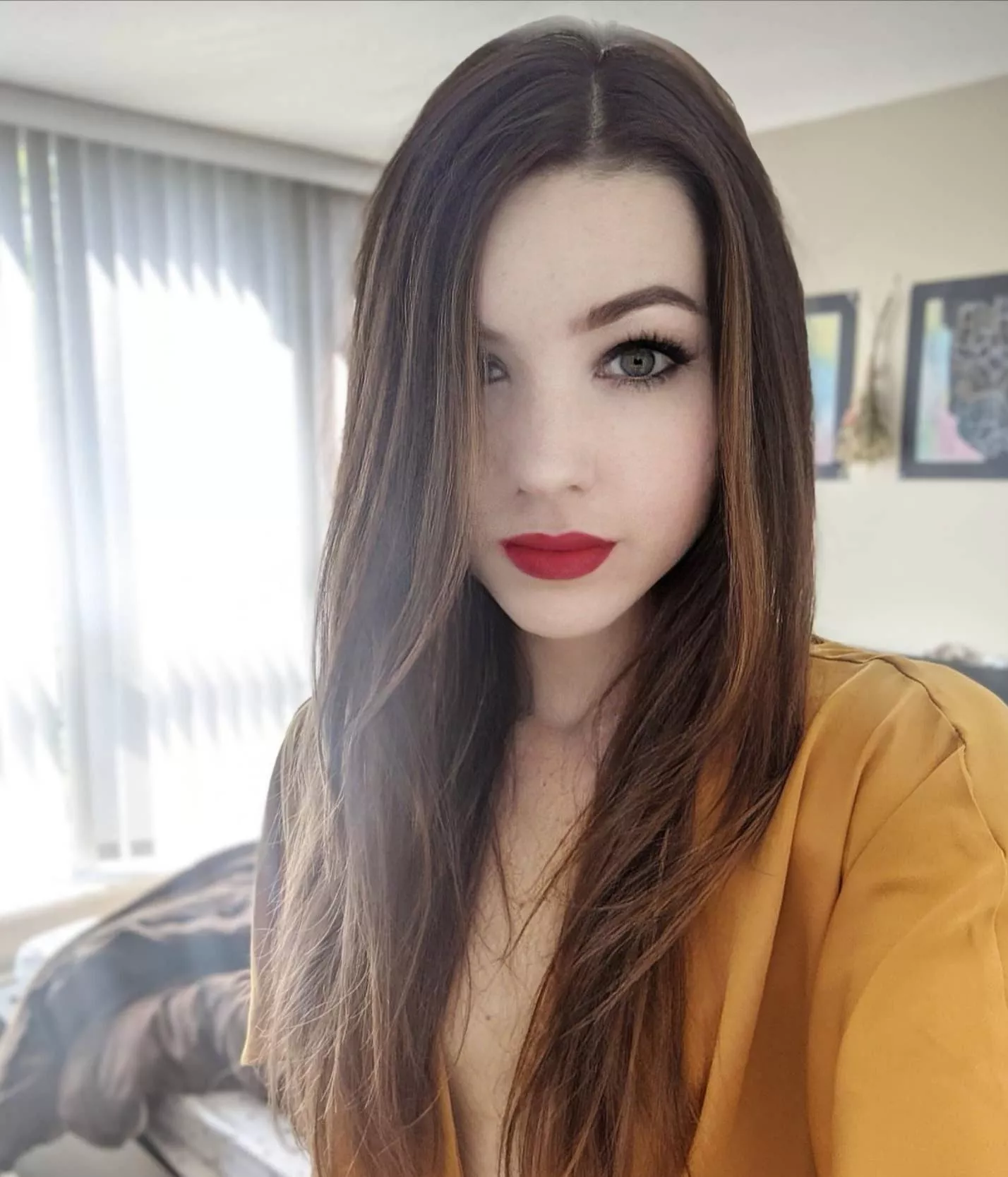 How do I look a passable sissy? posted by footballdaft92