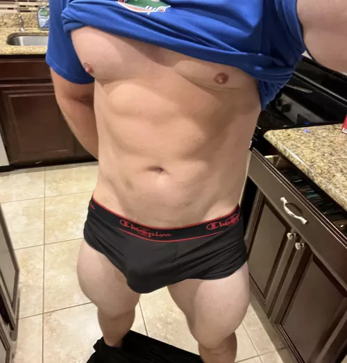 How do I look in black? by maverickdawg