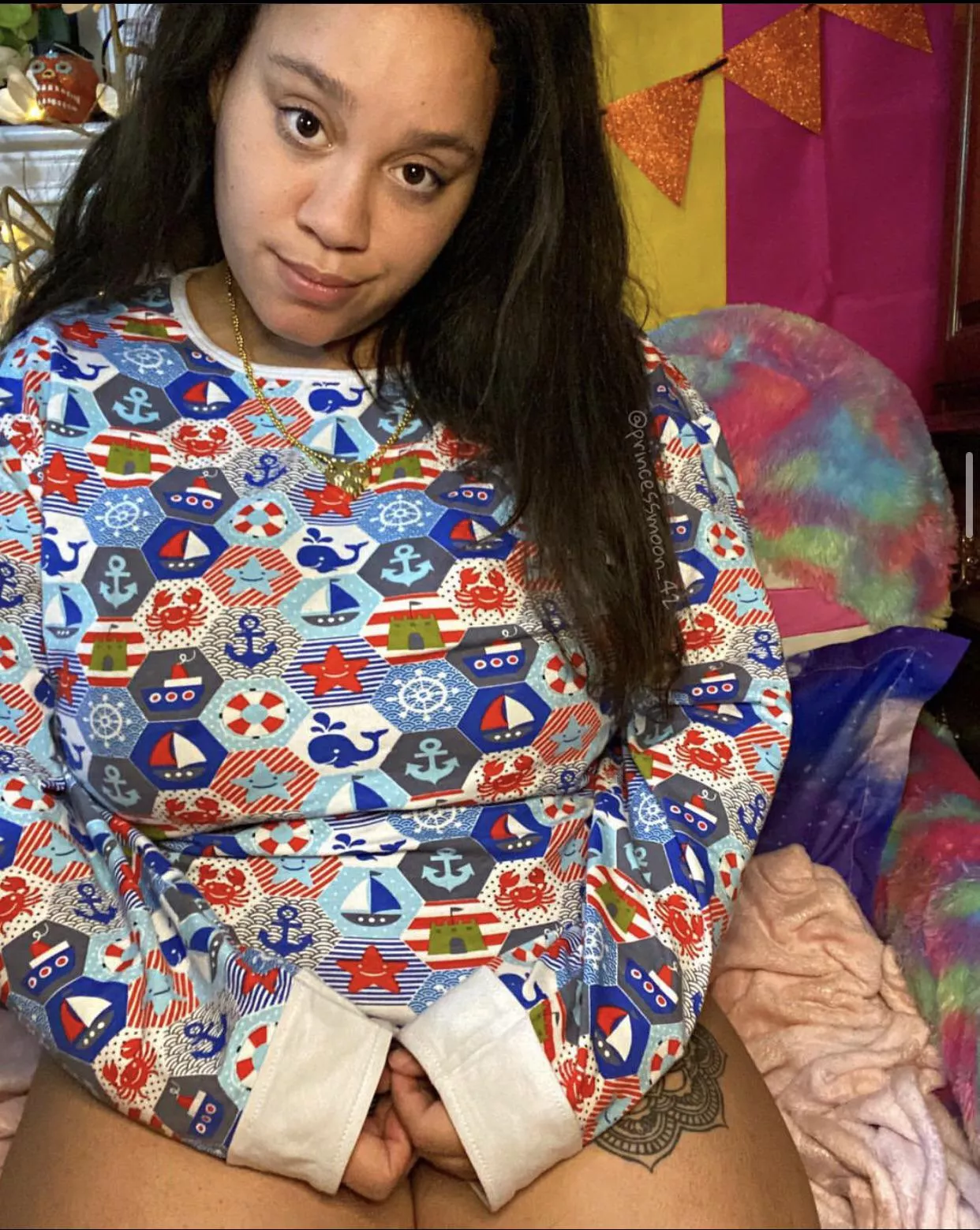 how do i look in my new onesies 🙈 posted by mommy_Amelia