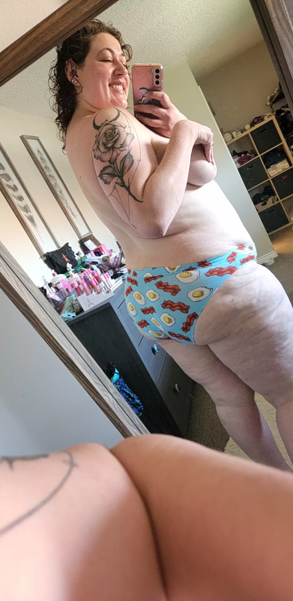 How do you like your eggs? 🥚 [f] posted by jthmeow1