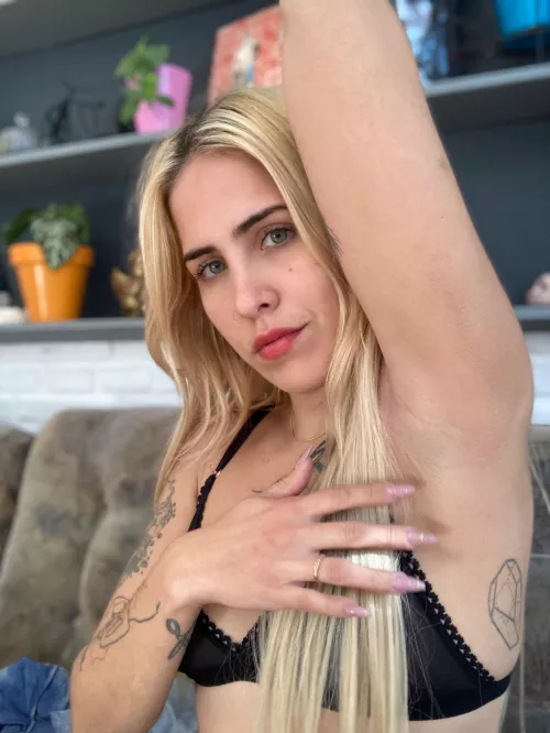 How do you think they smell? by internetkinksk