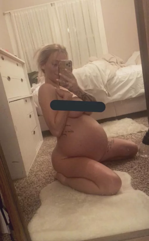 How does my preggo belly look? by Mommy_ashtyn