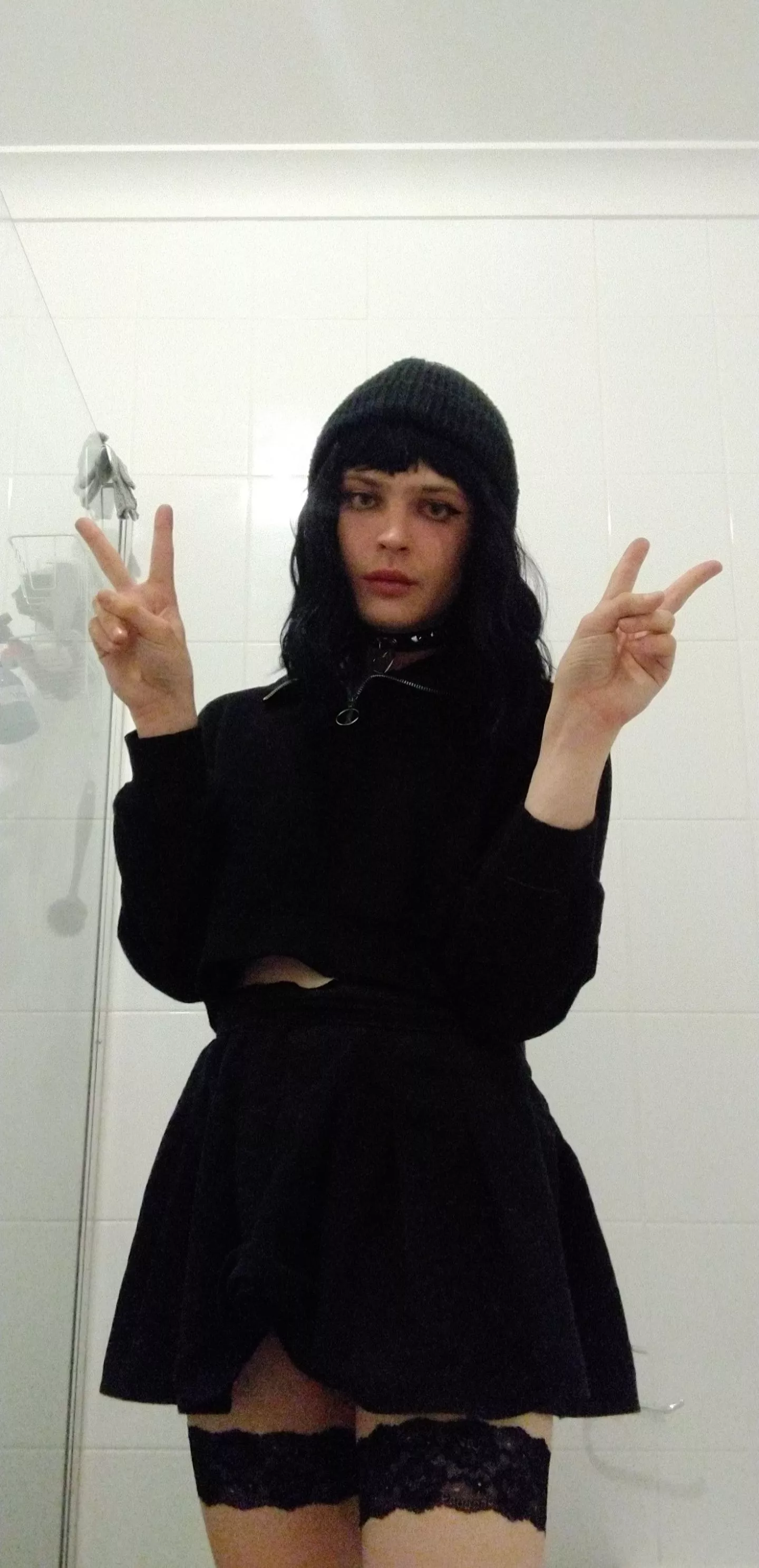 how fem do I look? posted by P0lski3