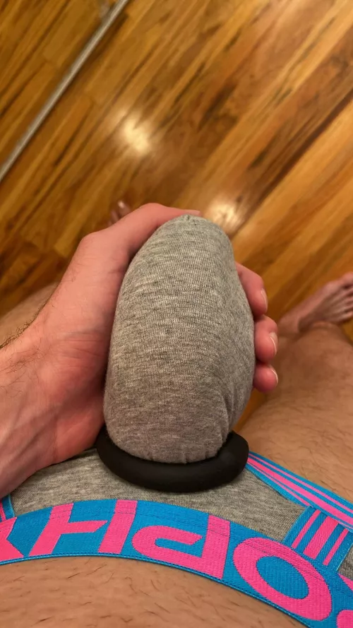 How heavy does it look? 👀 by DarianSells20