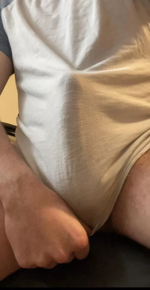 How I prefer to relax around the house by showmethosestockings