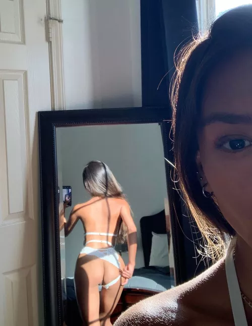 How is the back? [19F] by taylorweb1