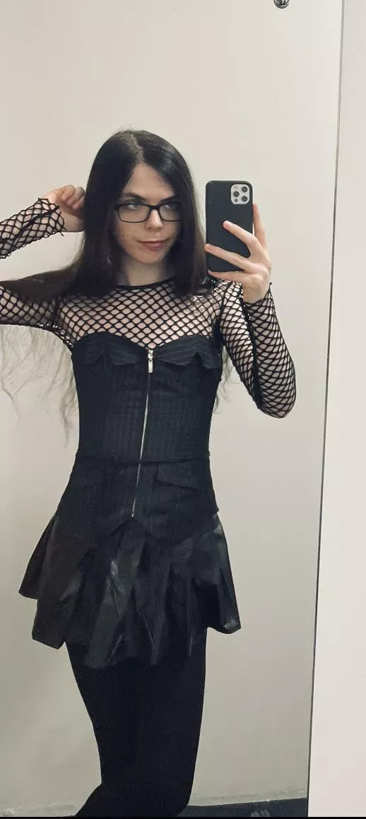 how is the corset looking on me?x posted by Kaleus1234