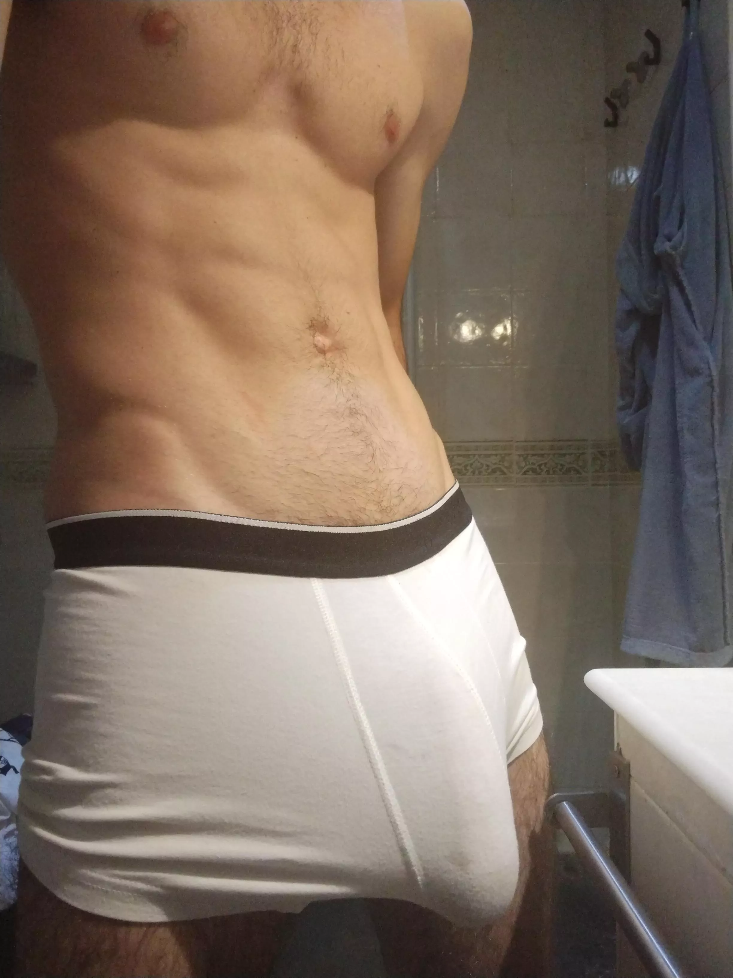 how is the White bulge posted by bakibd