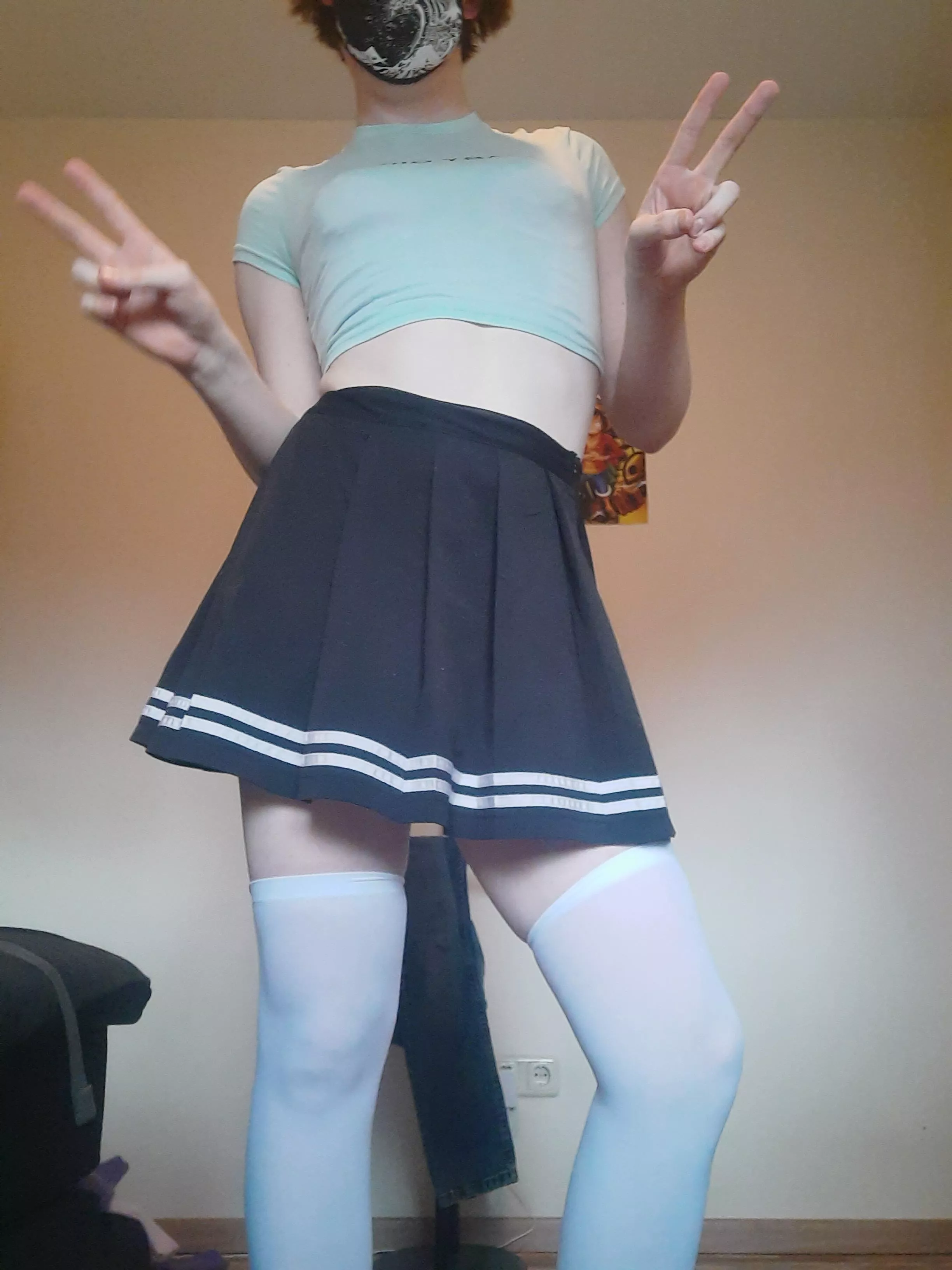 How is your day going? :) posted by treeappleman