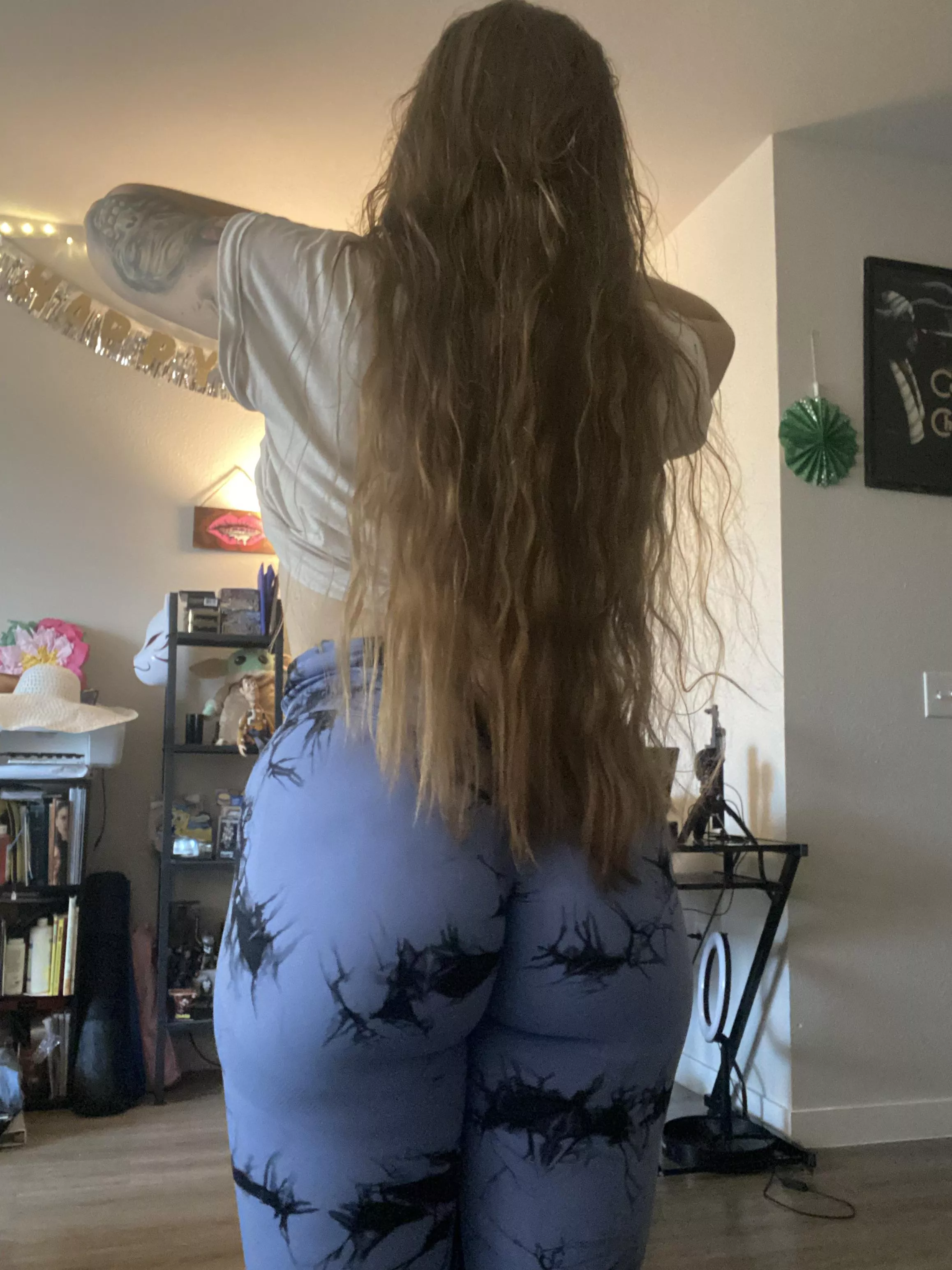 🌸How is your day going?🌸 [altgirl] [longhair] posted by starrsusedpanty