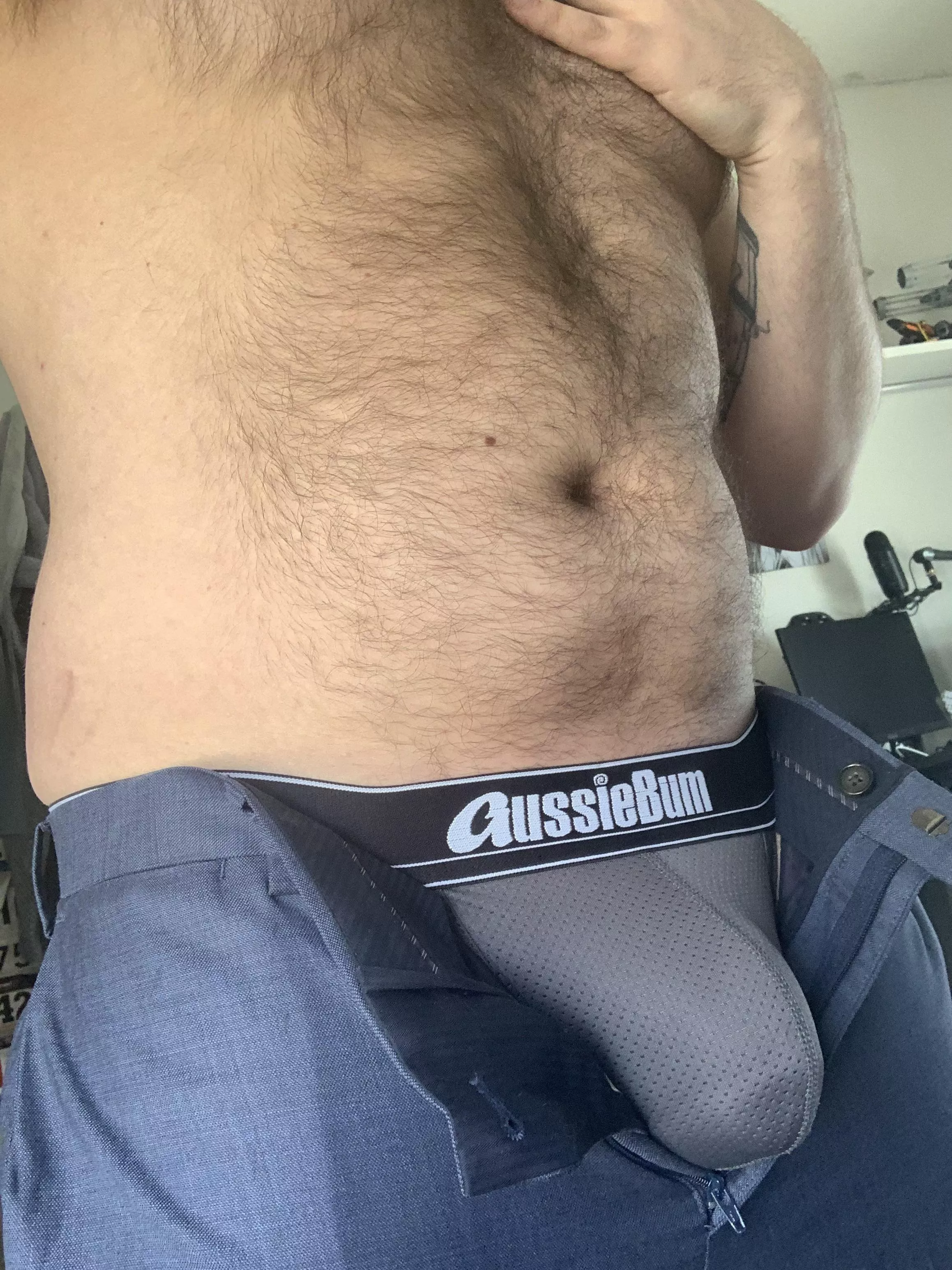 How pants should be worn posted by Jetscream2161