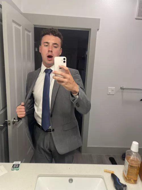 How we feeling about the suit? by DRebber7