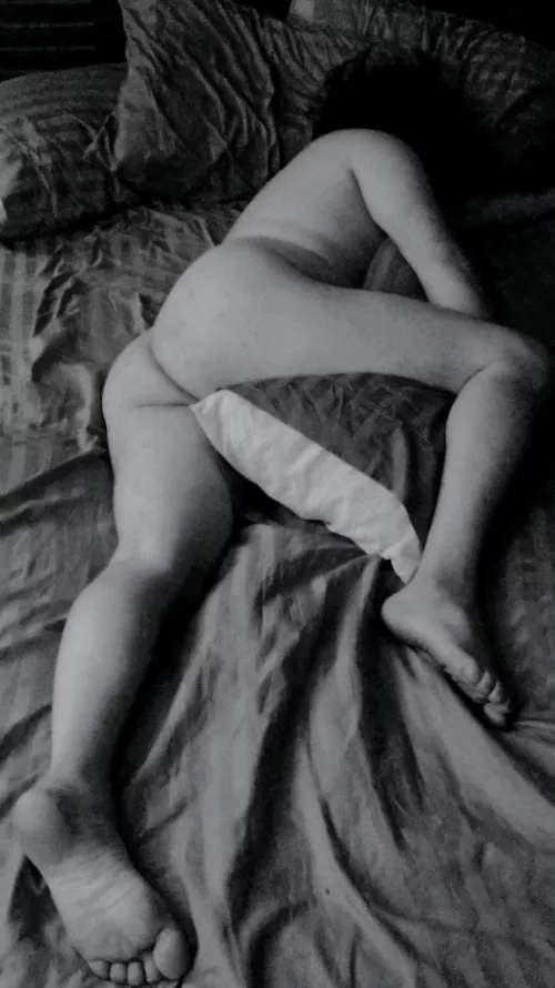 How would you wake me up? by Xander6942