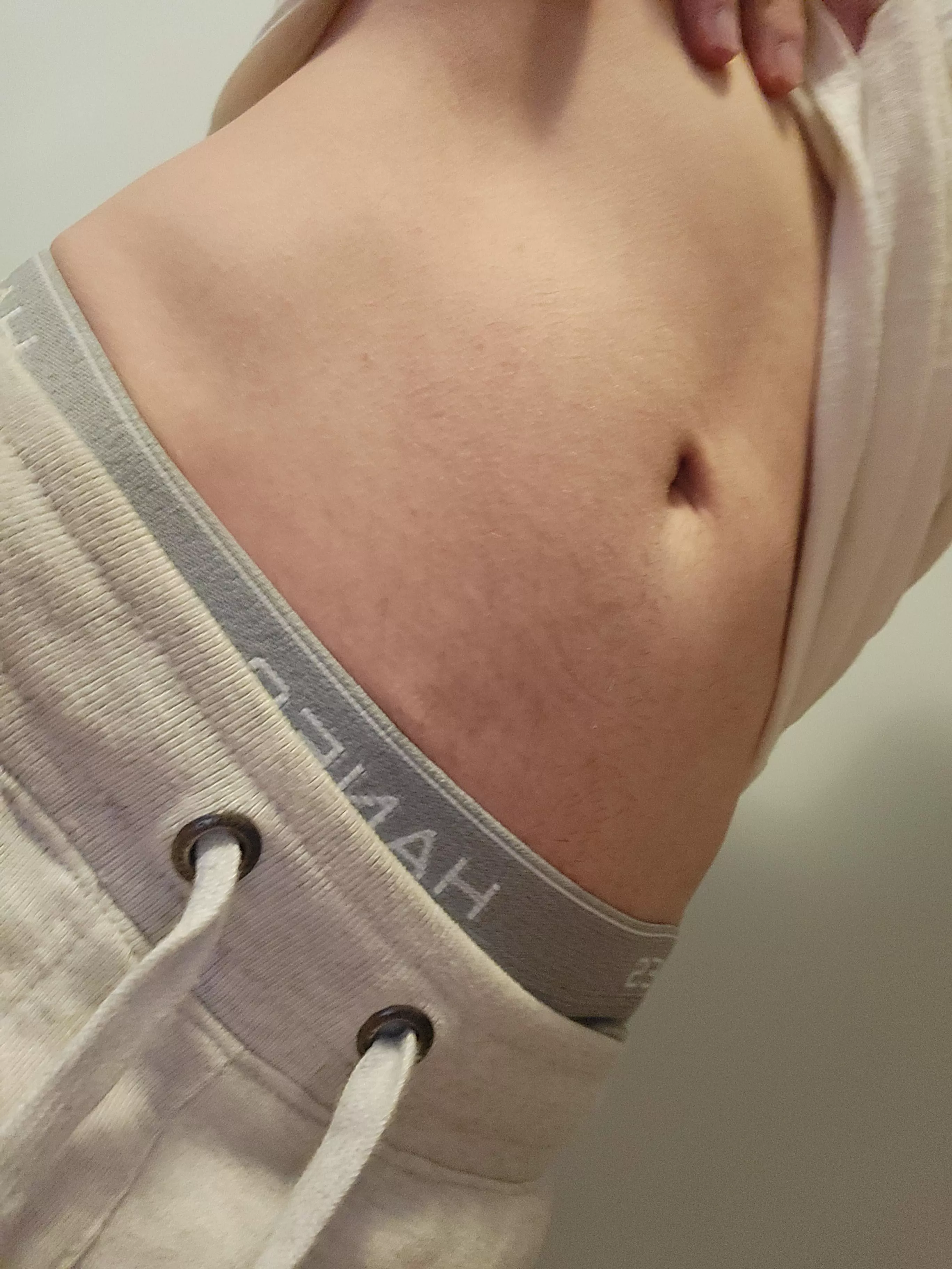 how would you warm up this little 5'3 105lb twink's morning? posted by YourSmolGuy