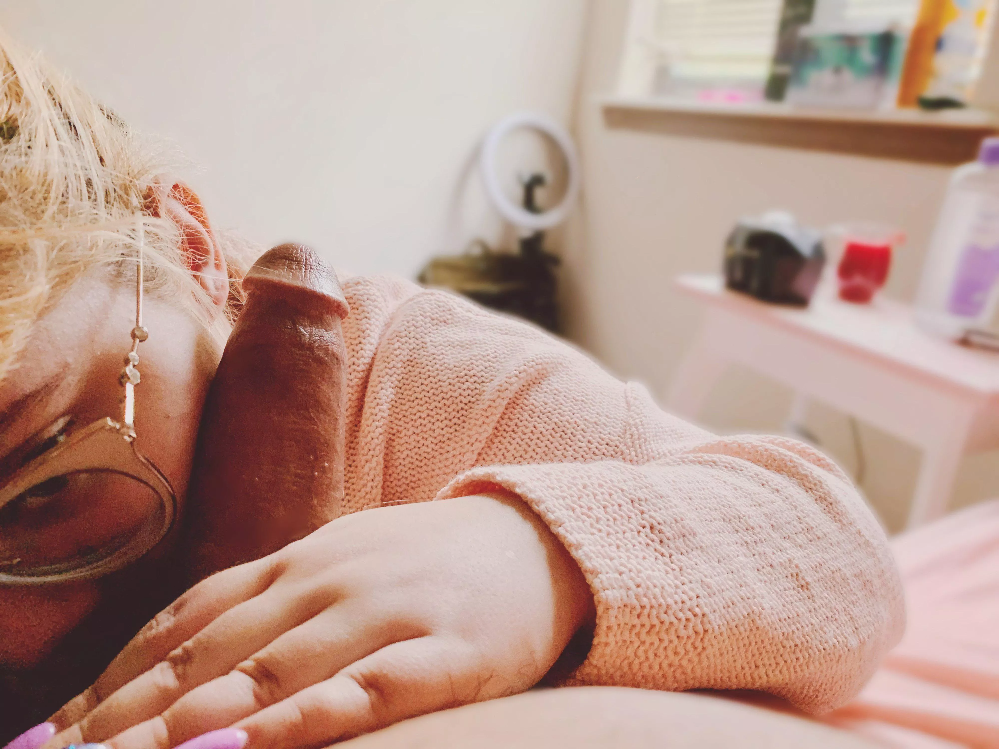 How your wife greets me in the morning… posted by DaLoneBoat