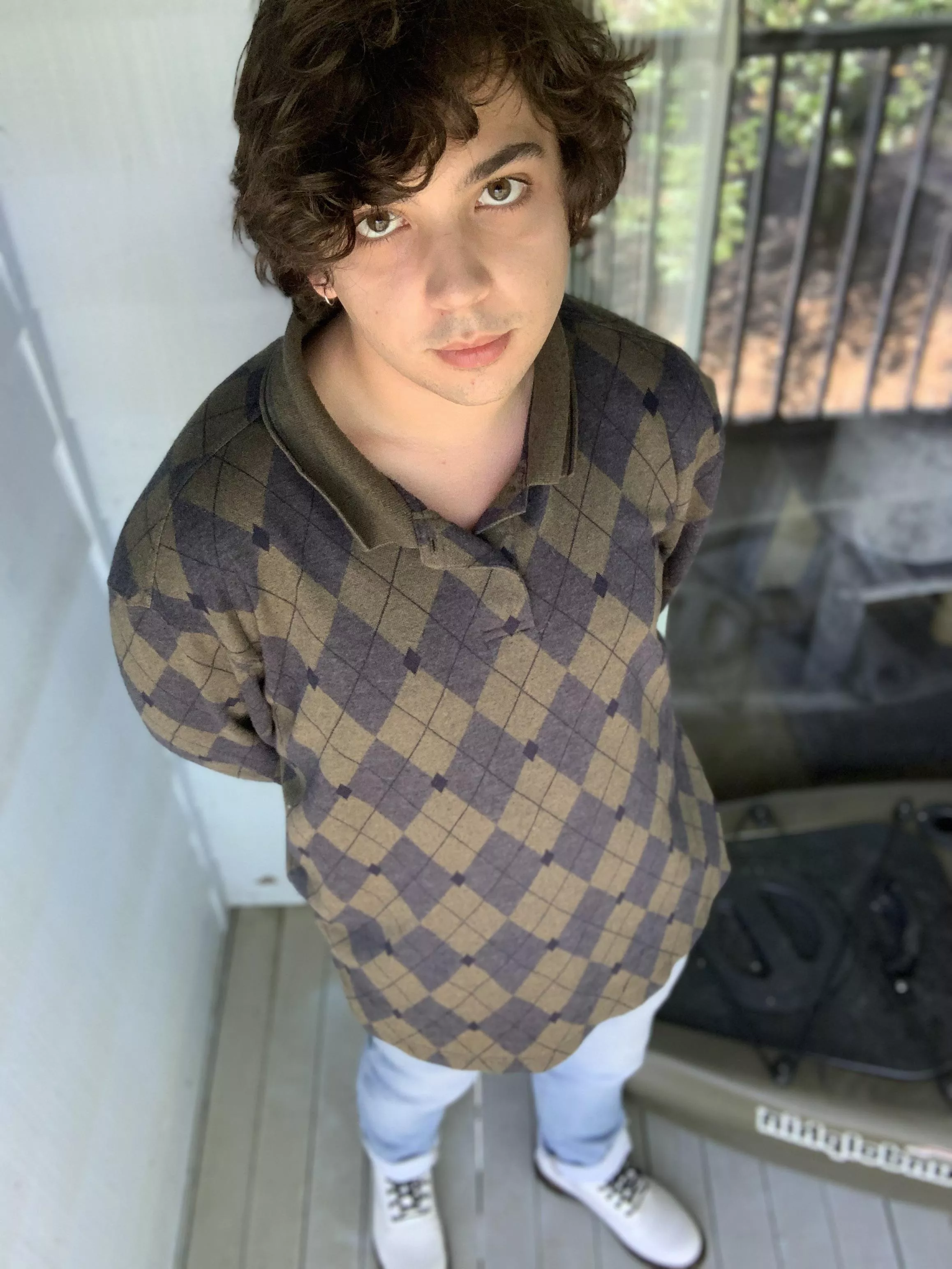 howdy 🤠 posted by grhm_