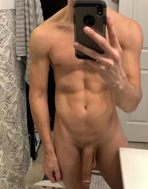 How’s it hangin? (19) by Athlete6