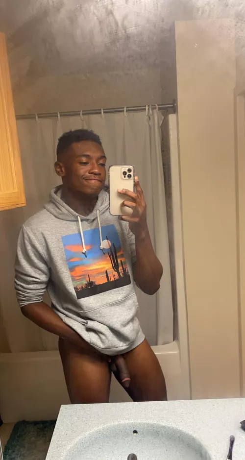 How’s it hanging ? by Good_Performer3259