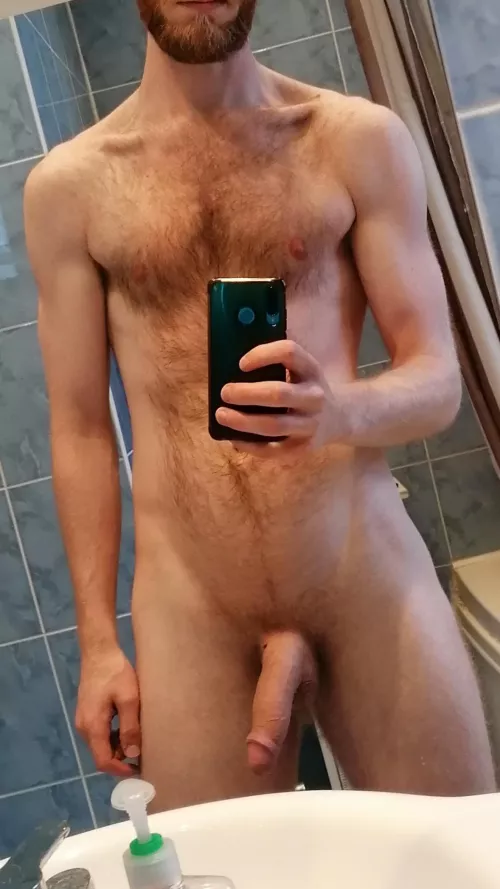 How's it hanging? by AnotherDudeinLondon