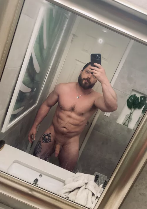 How’s my beard by GymDates111