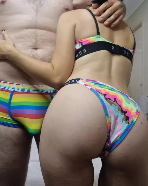 hows my booty? out of 10? by MrandMrsMoonlight3