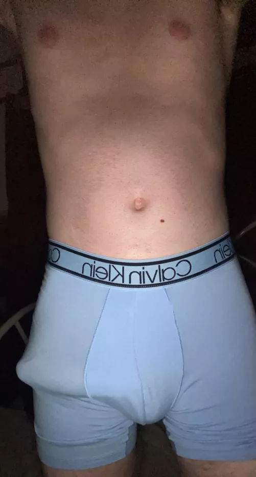 How’s my bulge looking? by VirginHornyGuy17