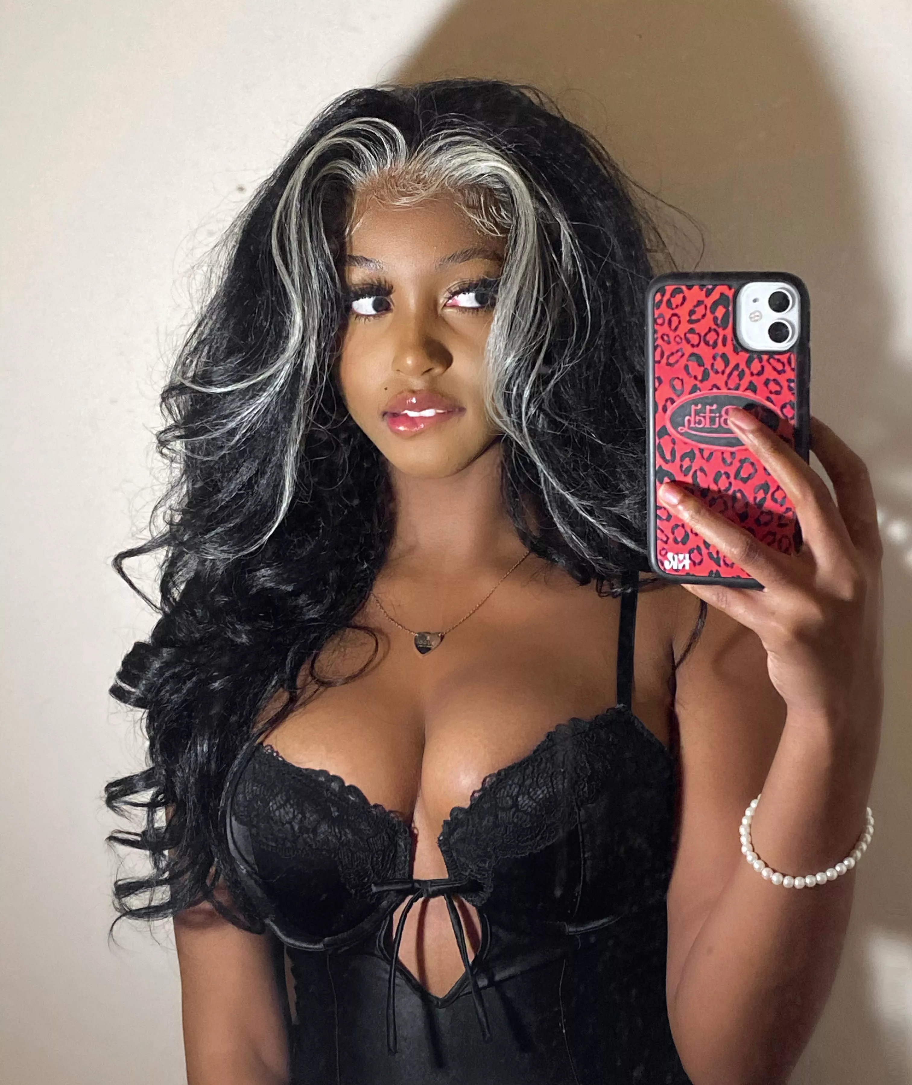 how’s my cleavage? posted by ressaxxx