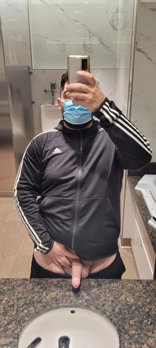 Hows my cock look before I take a piss? by justbearin