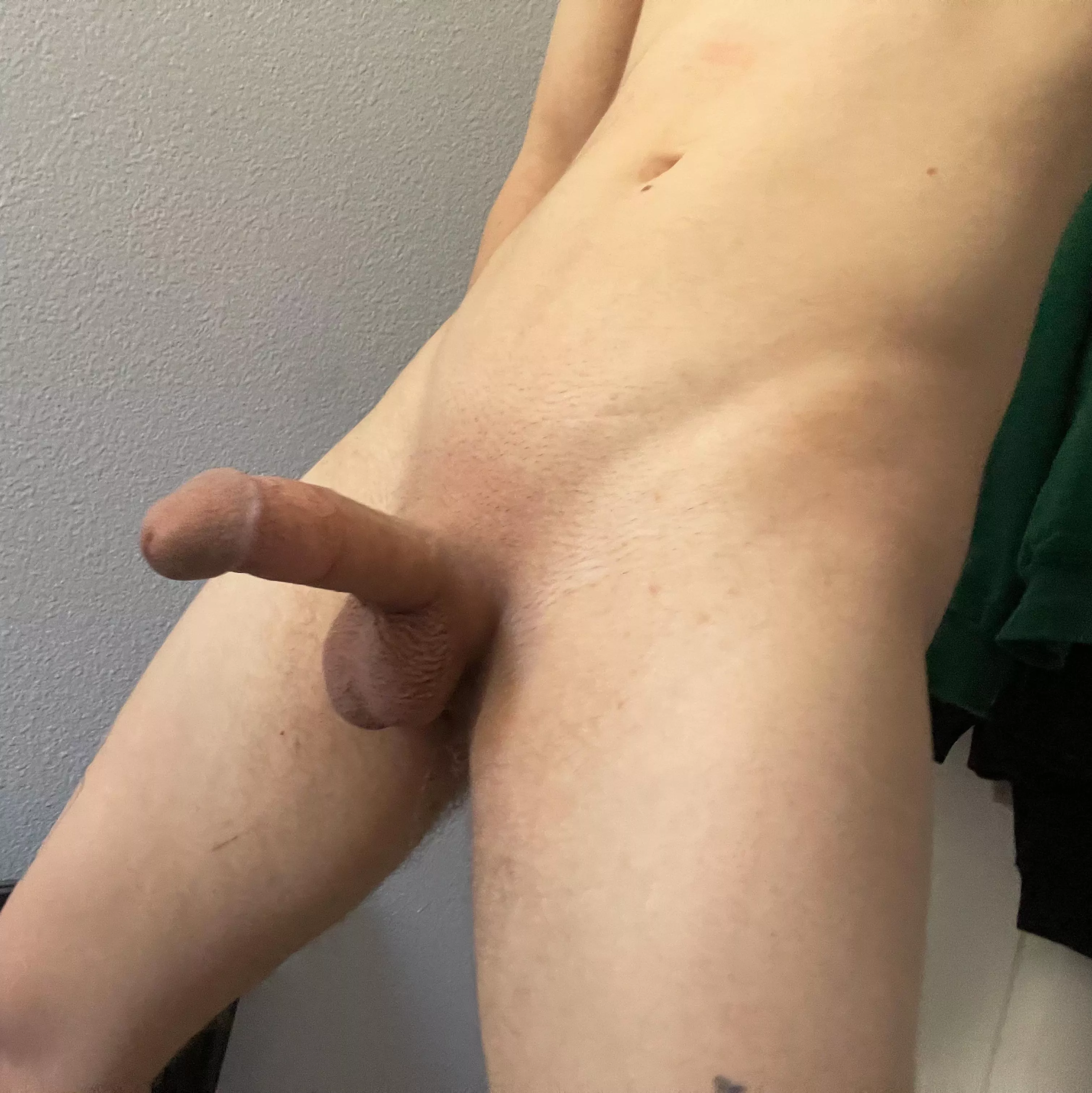 Hows my freshly shaven cock? 😜😈 posted by Substantial-Outsides