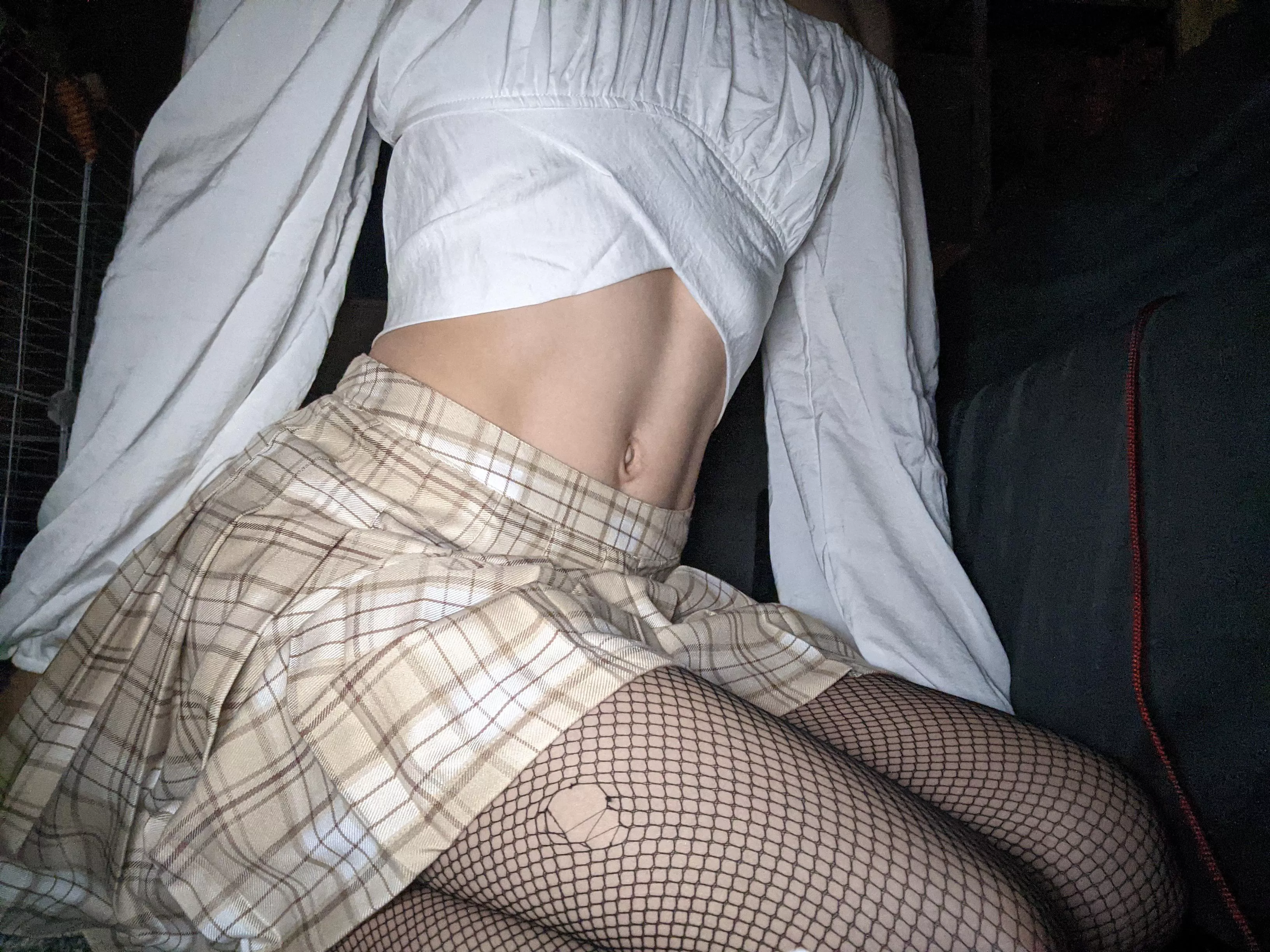 How's my outfit? 🥺 posted by lunalalah