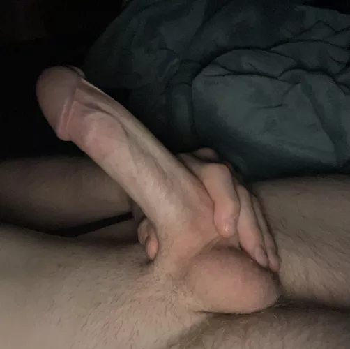 How’s my thickness? by mondont